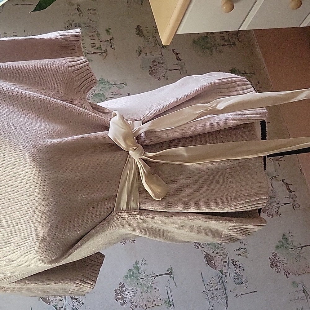 REPOSH ZARA lightweight short sleeved sweater NWOT - Picture 2 of 4